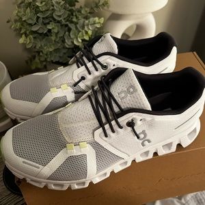 On Running Cloud 5 Push Size: 7.5